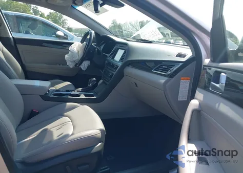 2016 Hyundai Sonata Hybrid Limited z USA, uszkodzony, nr VIN KMHE34L14GA014699